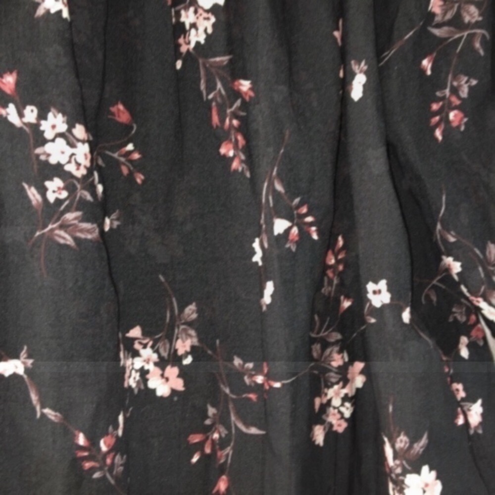 FRNCH Black Floral Off The Shoulder Tie Sleeve Blouse - Picture 3 of 4
